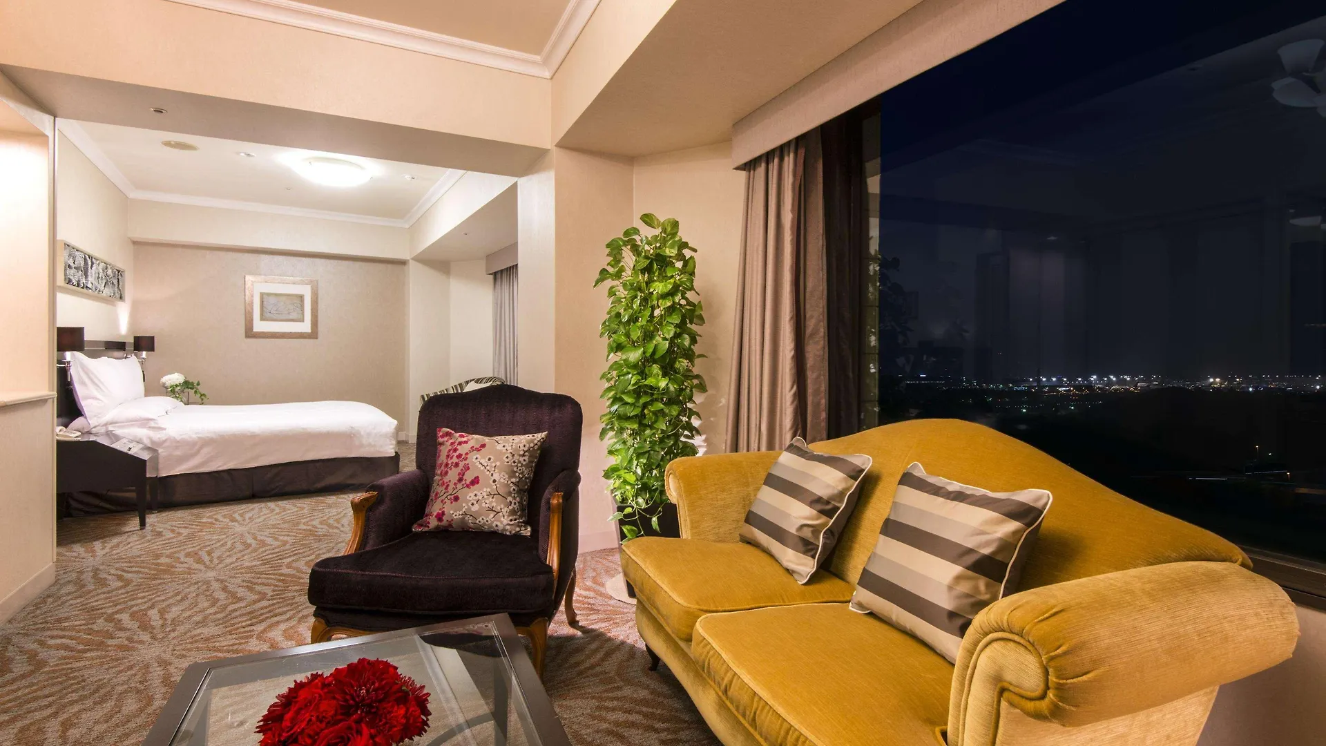 Hotel Hilton Tokyo Narita Airport 5*,